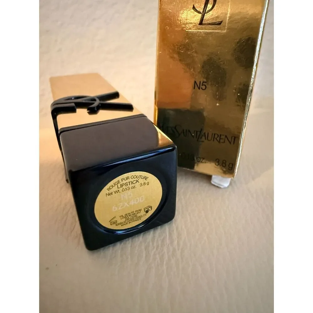 NIB Yves St Laurent Rouge Pur Couture Caring Satin Lipstick in N5 Tribute Nude